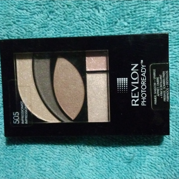 REVLON (6) YOUTH FX, PHOTO READY, ETC... MAKE UP & SKIN PREP ALL SKIN TYPES - Picture 2 of 12